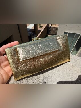 Vintage 70s Gold Metallic Foil Leather Trifold Wallet Clutch Boho Glam